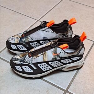 Nike Air Max SNDR 'Real Tree' - Women's size 8